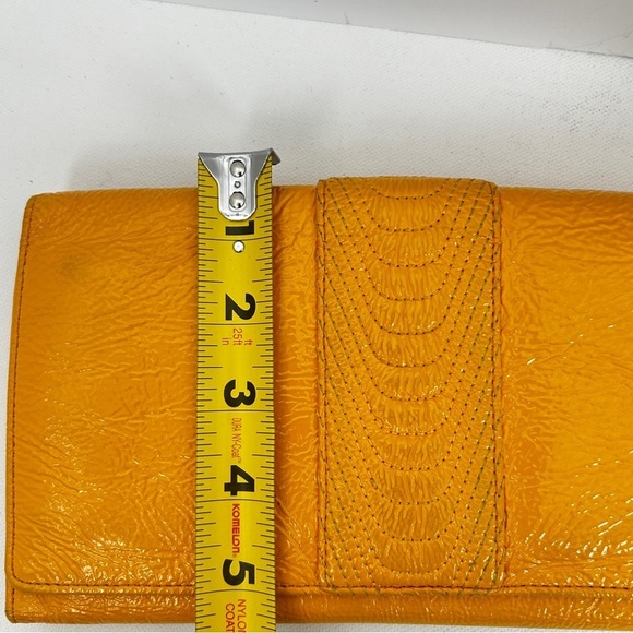 Hobo International Large Patent Leather Women's Clutch Wallet | Orange Y2k - Picture 15 of 15